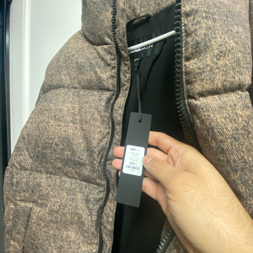 Thick winter jacket - Picture 3 of 5